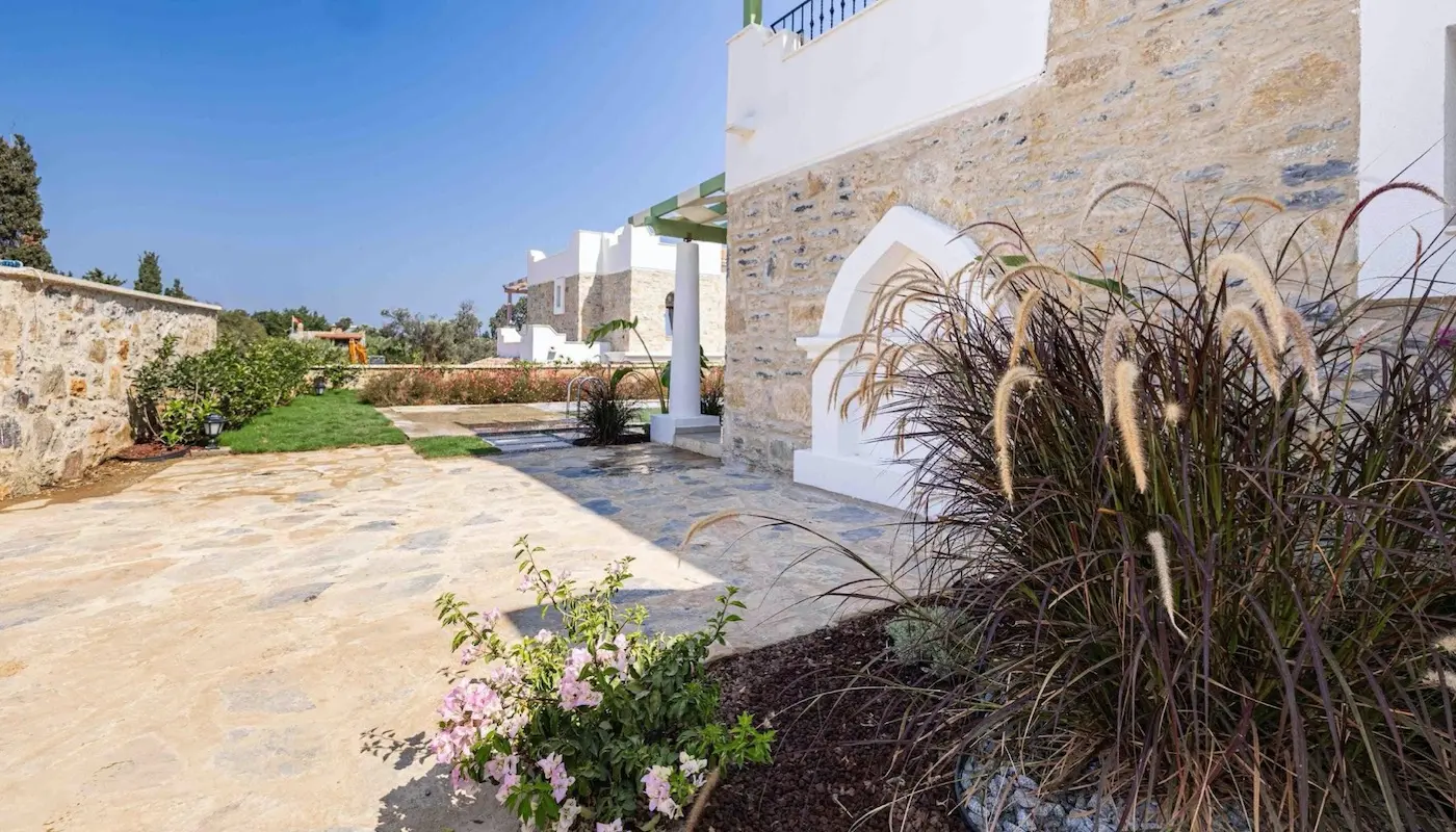Home in Kadikalesi